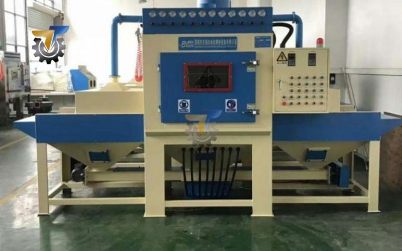 máy phun cát dạng băng tải giá rẻ