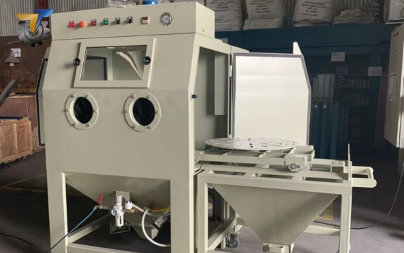 tổng kho cung cấp máy phun cát 