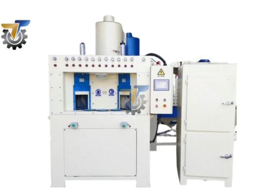 Máy phun cát tự động dạng bàn xoay