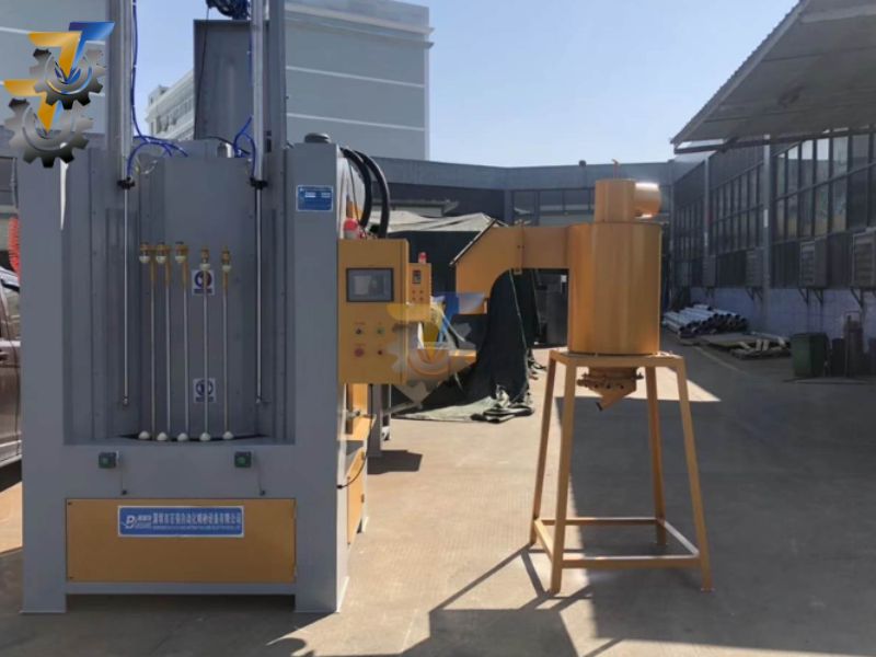 Máy phun cát tự động dạng bàn xoay