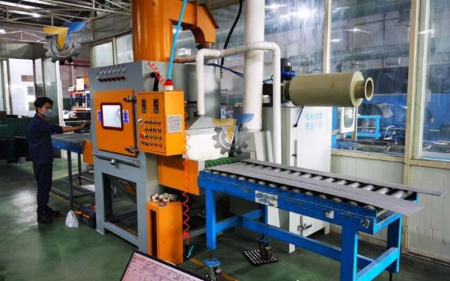 tiêu chuẩn máy phun cát công nghiệp