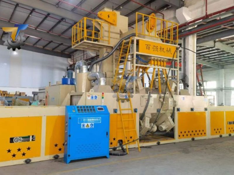 nên chọn máy phun cát thủ công hay tự động